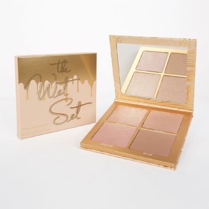 Kylie THE WET SET Pressed Illuminating Powder  - Face Make-up - Best Price in Pakistan - HitShop.pk